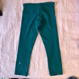 Lululemon 7/8 reversible leggings